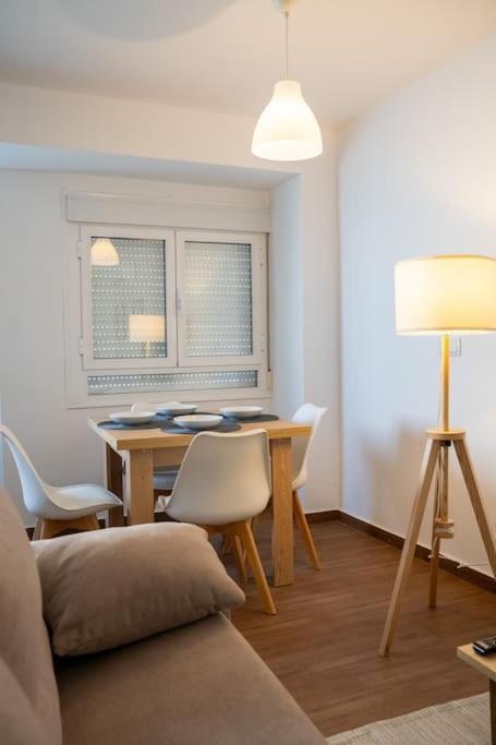California Apartament Duenas Sevilla Dış mekan fotoğraf