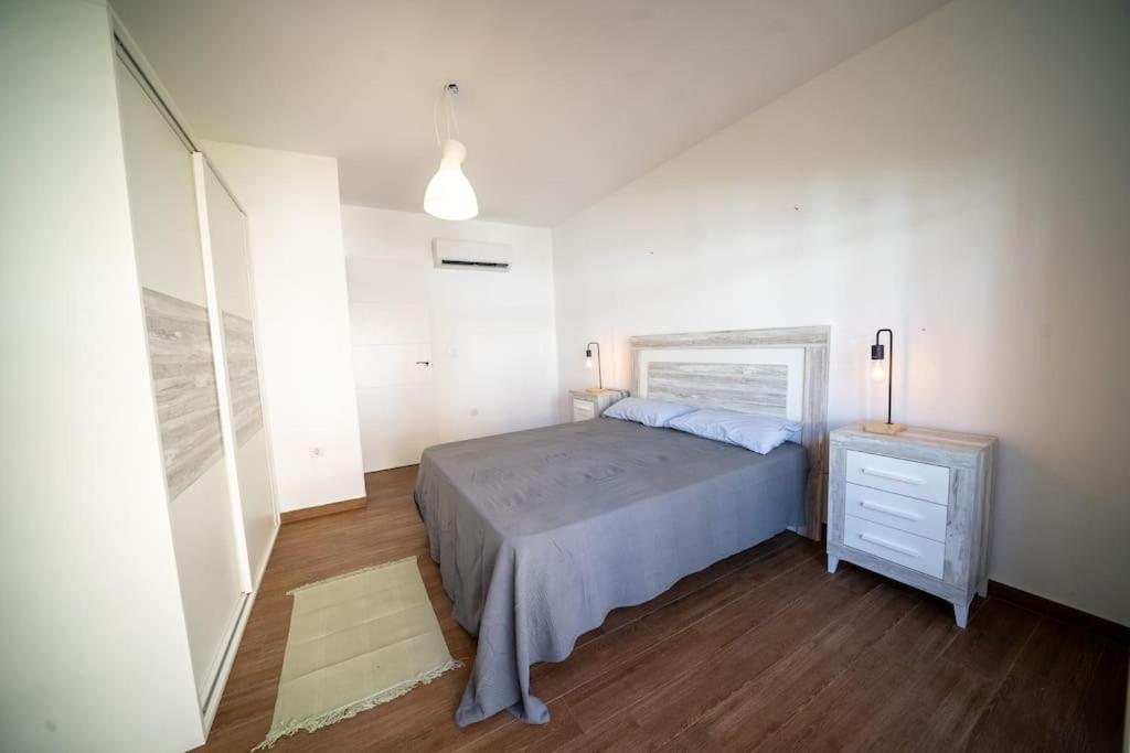 California Apartament Duenas Sevilla Dış mekan fotoğraf