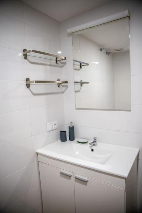 California Apartament Duenas Sevilla Dış mekan fotoğraf
