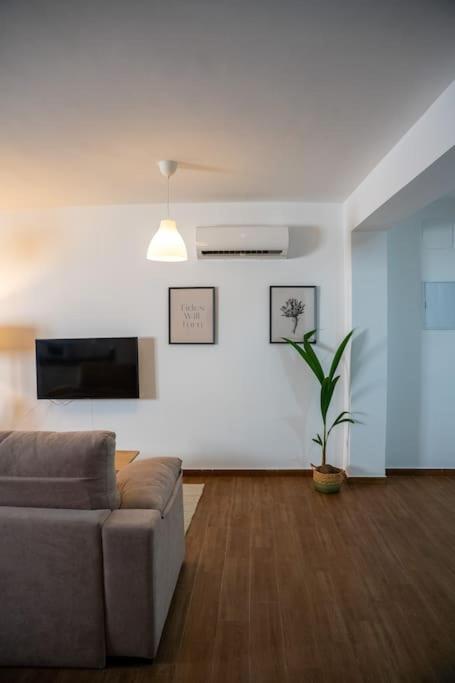 California Apartament Duenas Sevilla Dış mekan fotoğraf