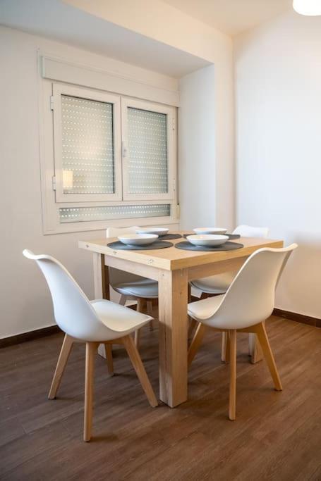 California Apartament Duenas Sevilla Dış mekan fotoğraf