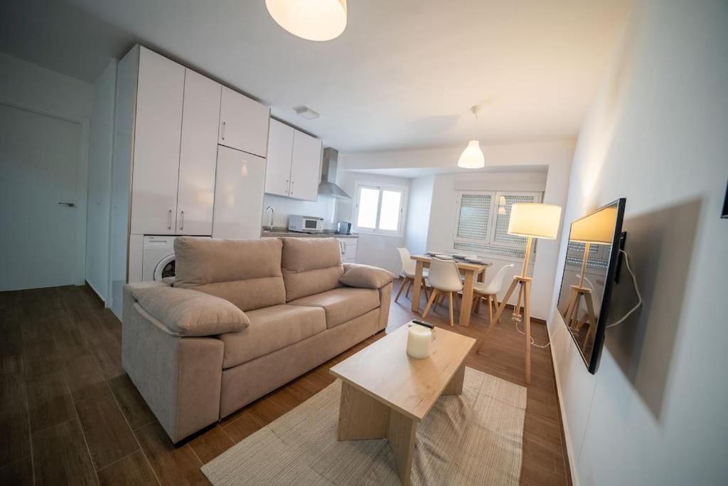 California Apartament Duenas Sevilla Dış mekan fotoğraf